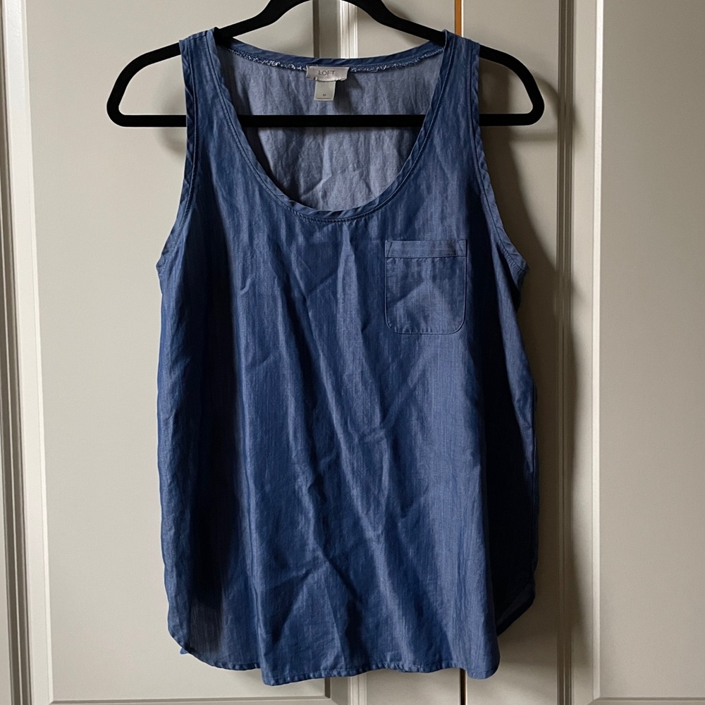 Like New LOFT Lyocell sleeveless top